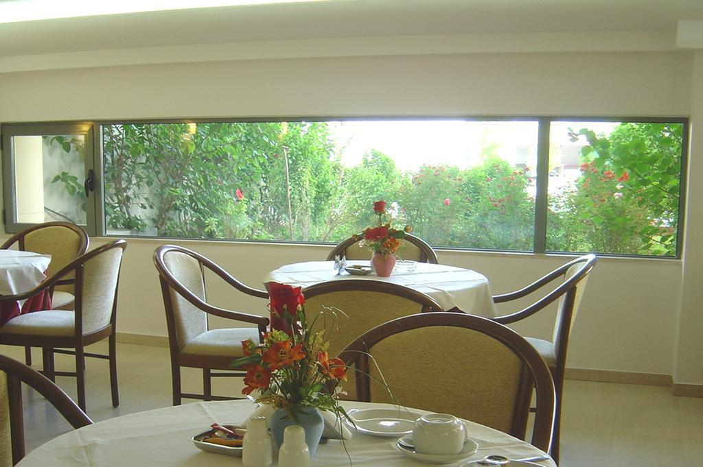Elysee Hotel Sitía Extérieur photo