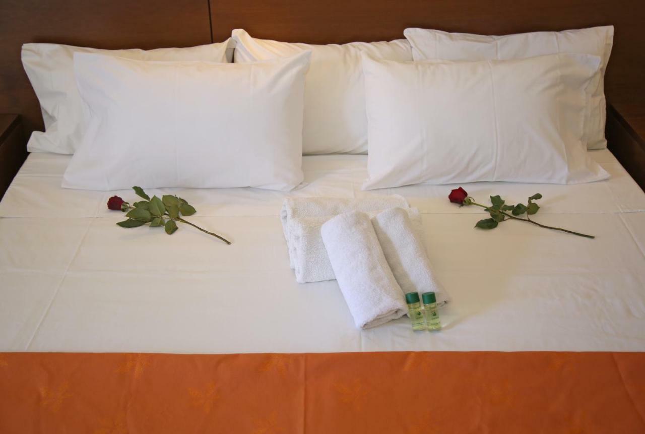Elysee Hotel Sitía Extérieur photo